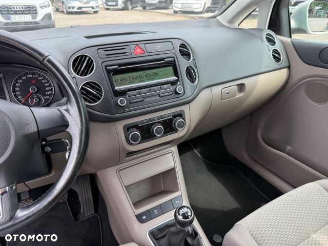 Volkswagen Golf Plus - 18