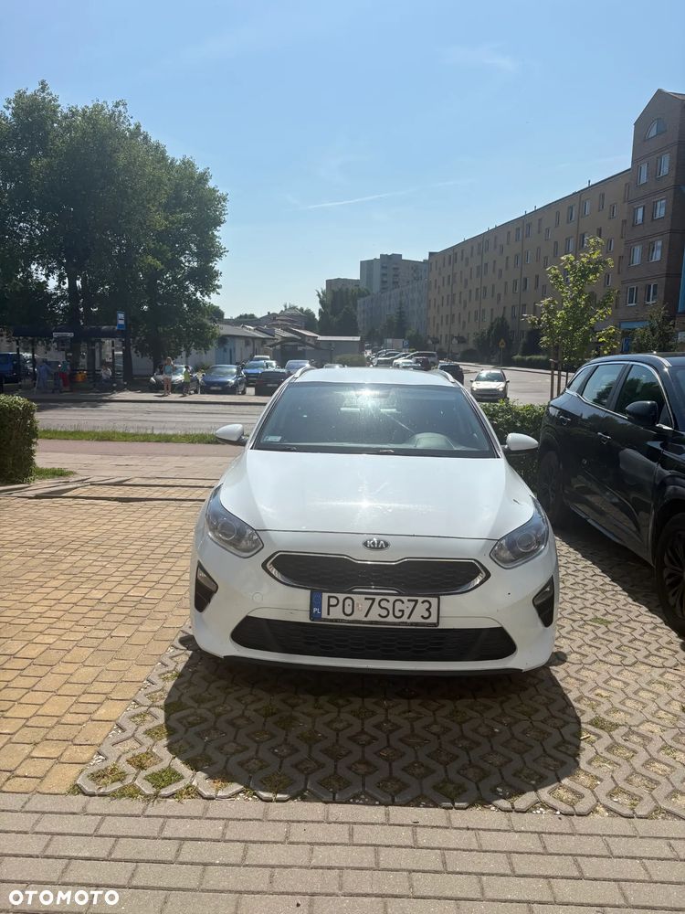 Kia Ceed 1.6 CRDi SCR M - 1