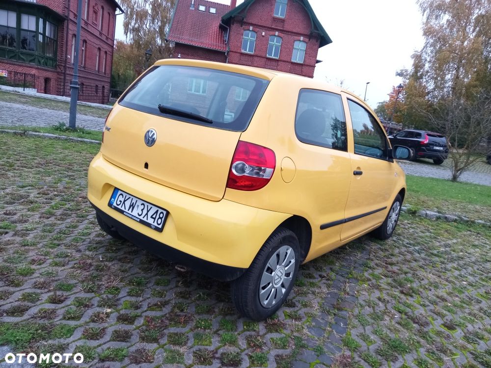 Volkswagen Fox - 4