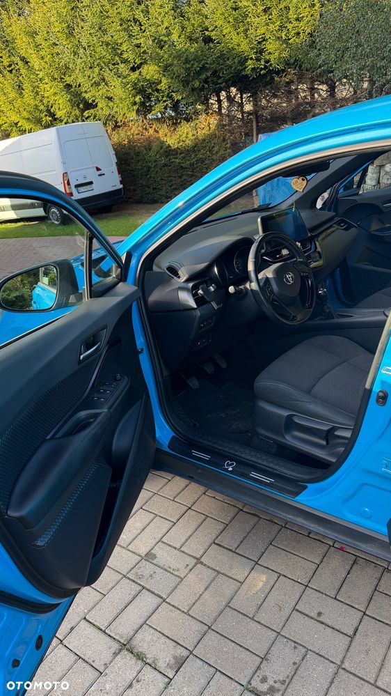 Toyota C-HR - 8