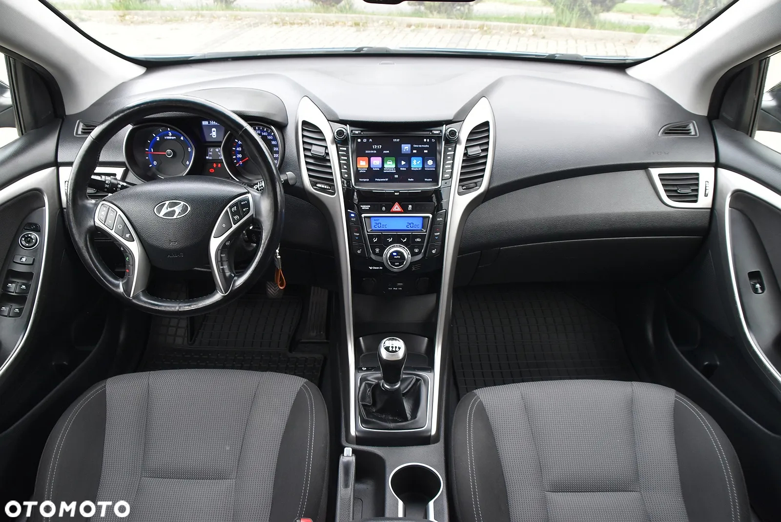 Hyundai i30 - 23