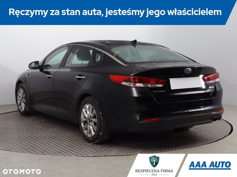Kia Optima - 6