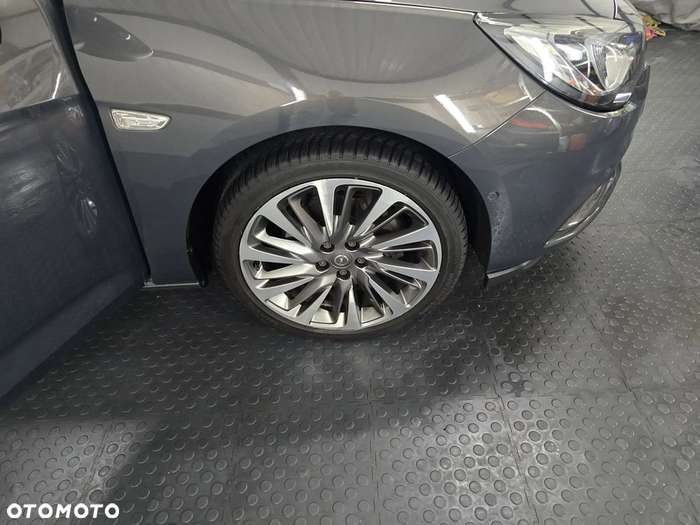 Opel Astra 1.6 BiTurbo D (CDTI) Start/Stop Innovation - 27