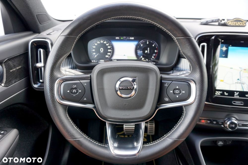 Volvo XC 40 D3 R-Design - 26