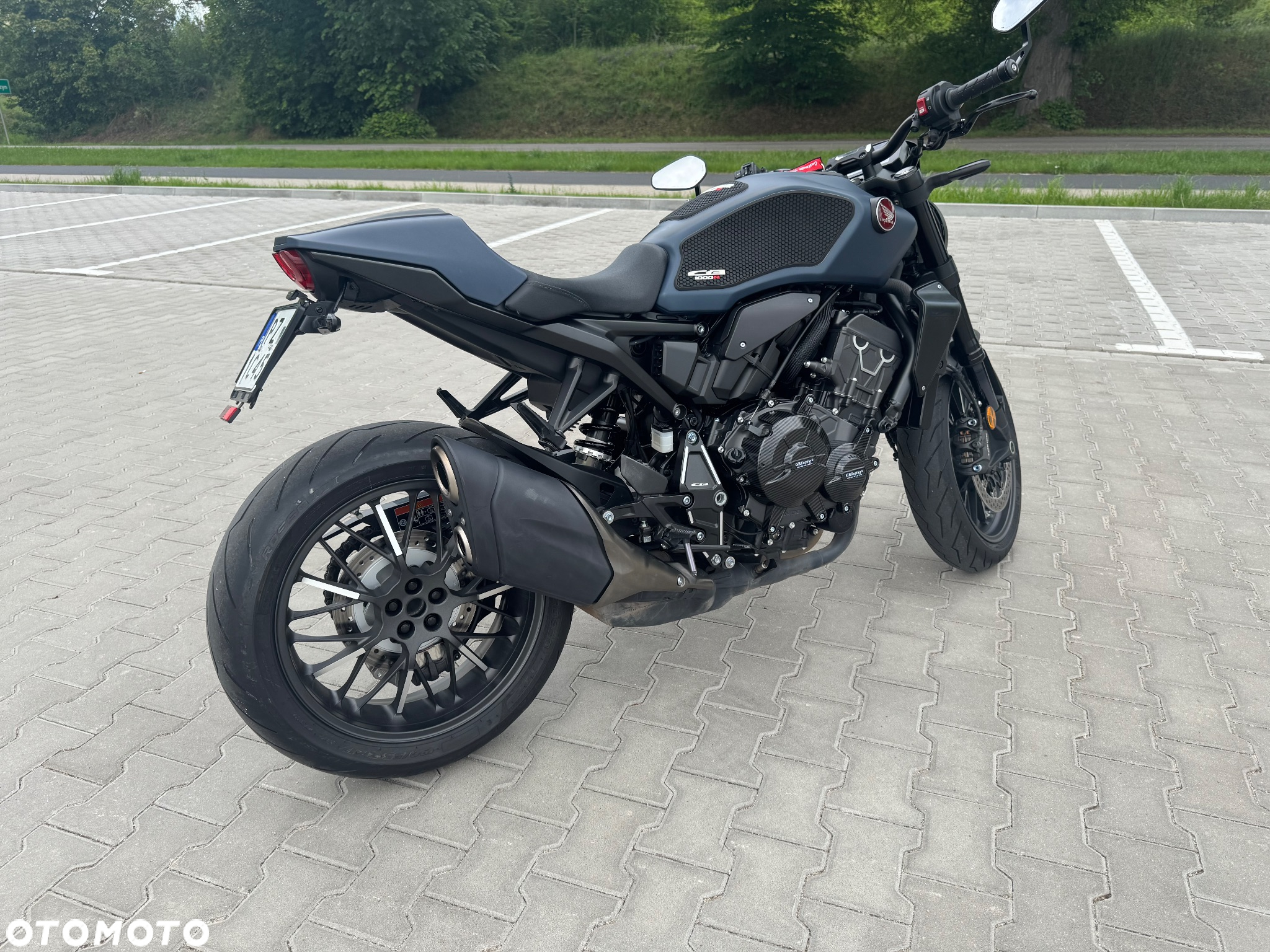 Honda CB - 7
