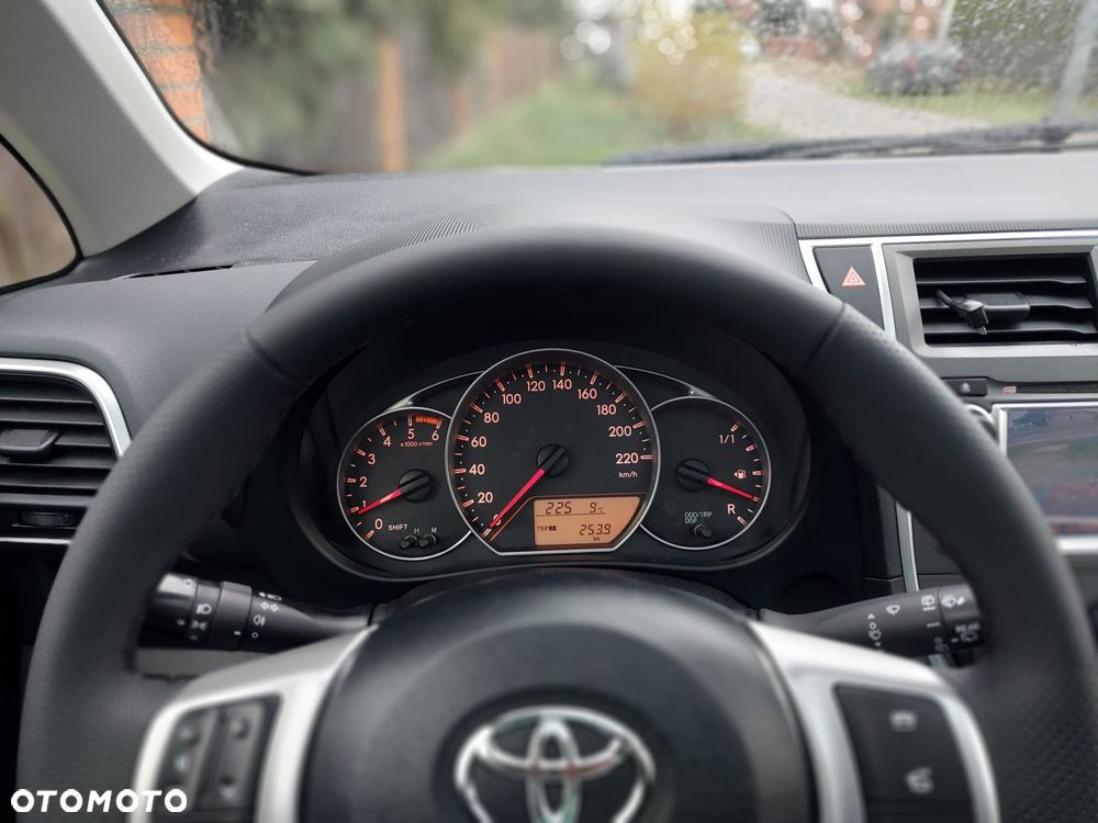 Toyota Verso S 1.4 D-4D - 13