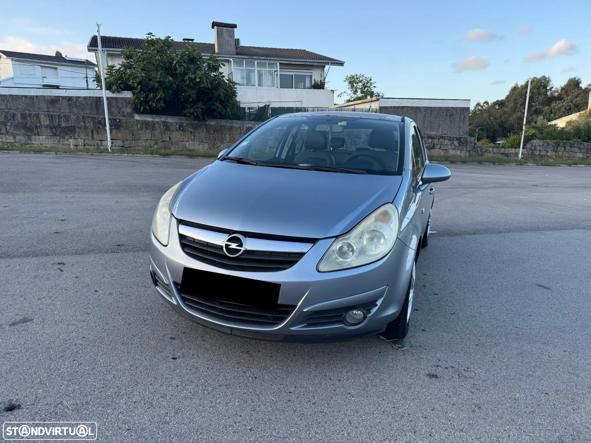 Opel Corsa 1.3 CDTi Cosmo - 2