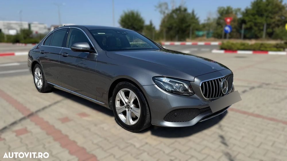 Mercedes-Benz E 220 d 4MATIC 9G-TRONIC - 3