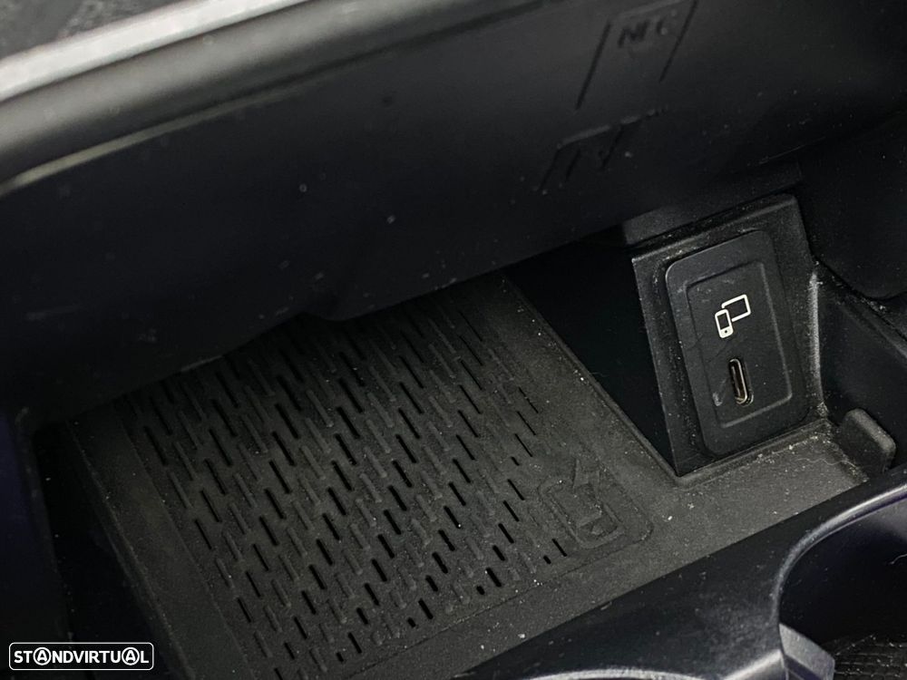Mercedes-Benz GLC 300 de 4Matic - 29