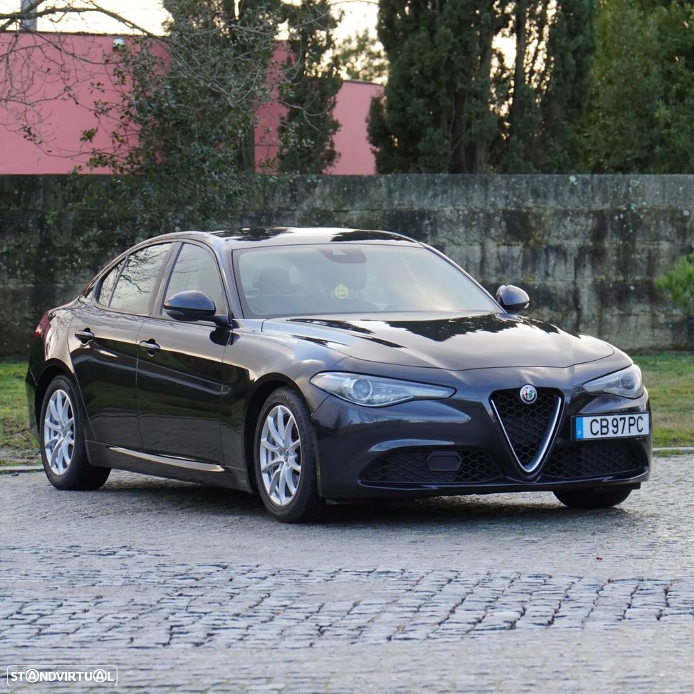 Alfa Romeo Giulia 2.2 D - 1