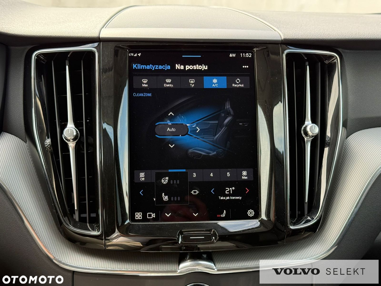 Volvo XC 60 - 28