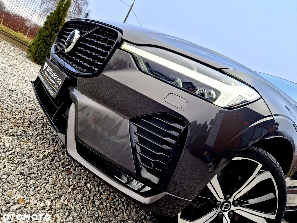 Volvo XC 60 B4 D Plus Dark - 38