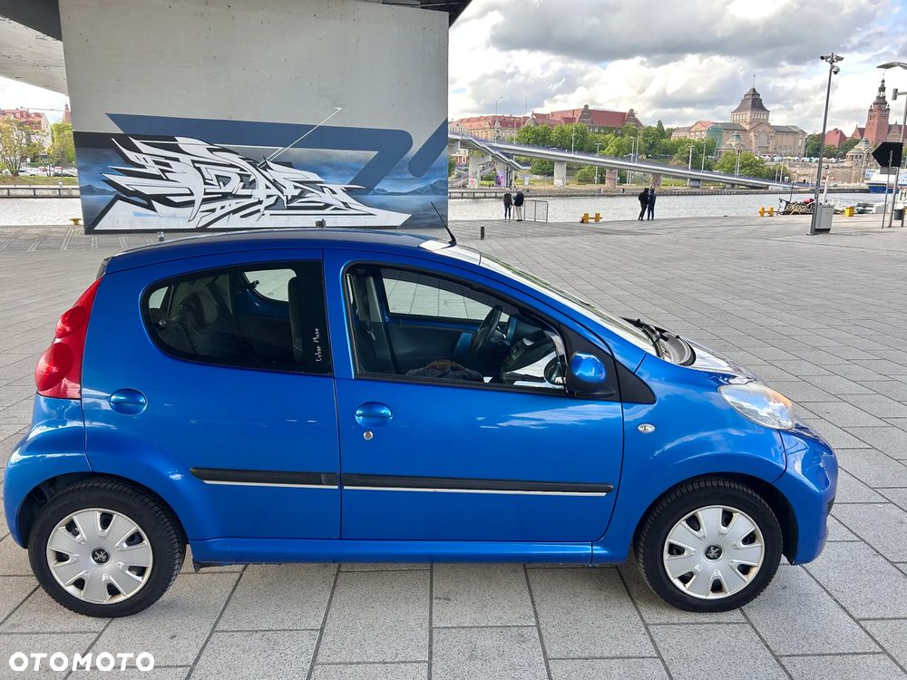 Peugeot 107 1.0 Urban Move - 9