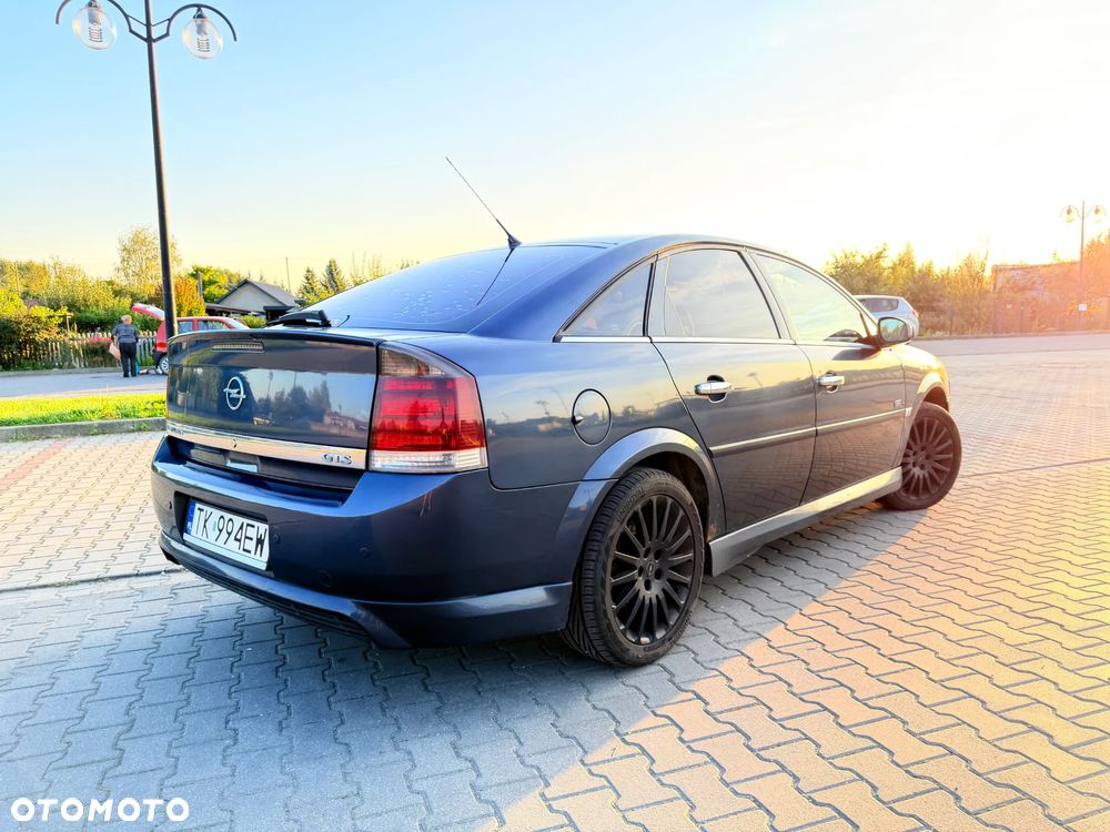 Opel Vectra 1.9 CDTI Sport / GTS - 4