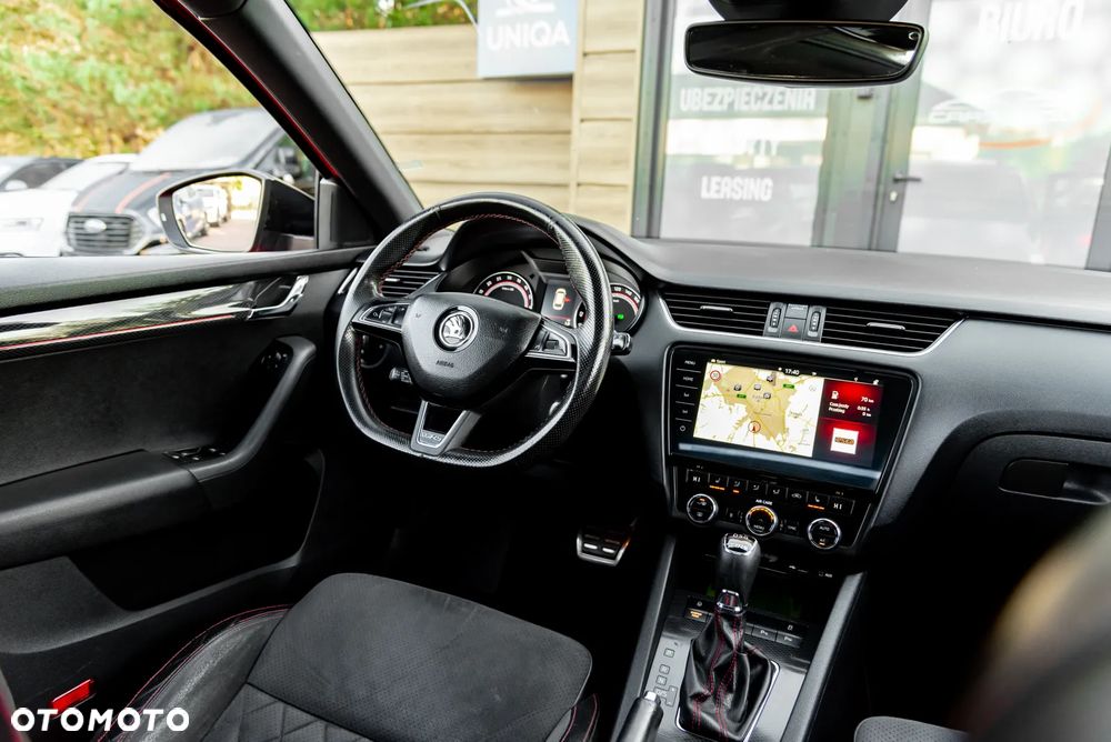 Skoda Octavia 2.0 TDI 4x4 DSG RS - 27