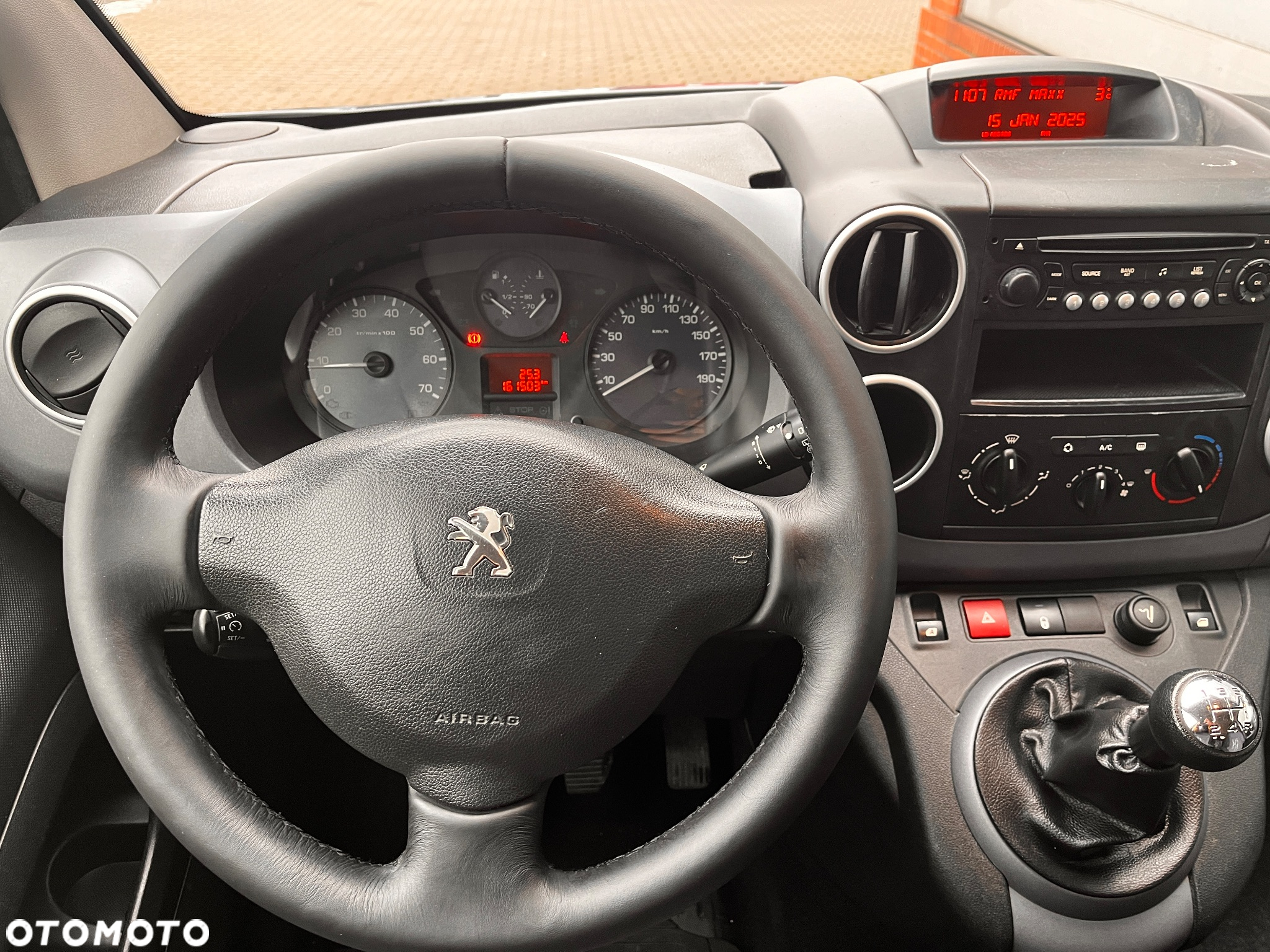 Peugeot Partner Tepee HDi FAP 90 Tendance - 29