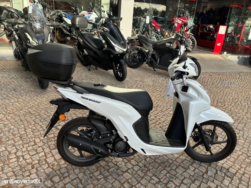 Honda Vision NSC 110 - 1