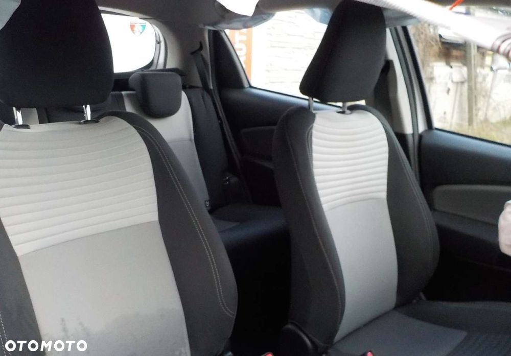 Toyota Yaris 1.0 Comfort - 21