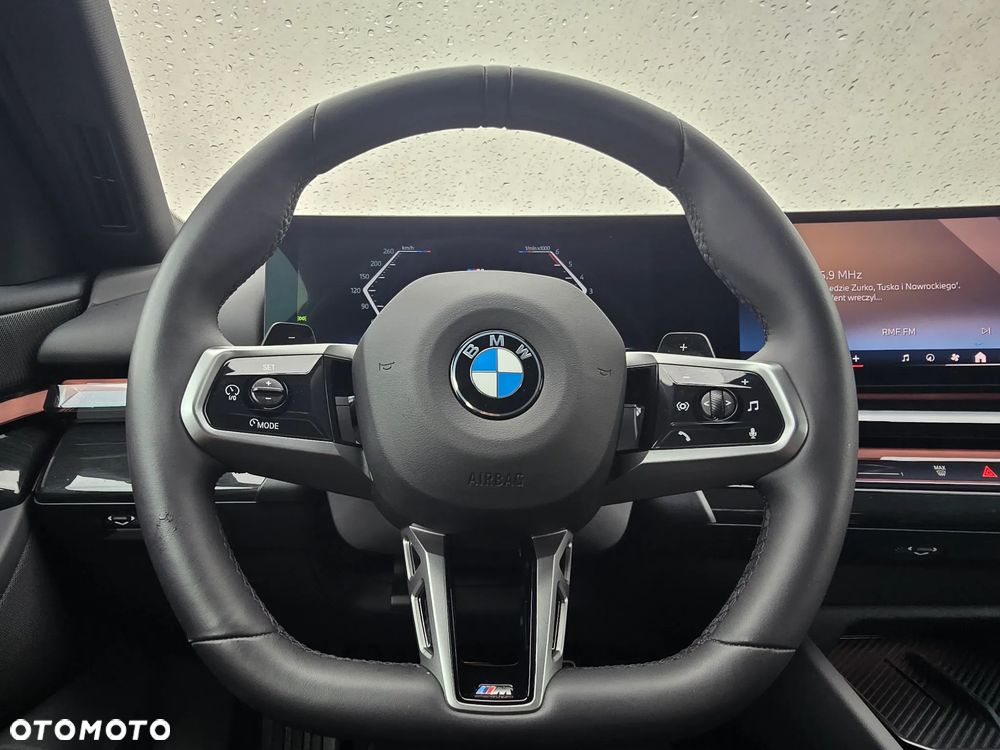 BMW Seria 5 520d xDrive mHEV M Sport - 13