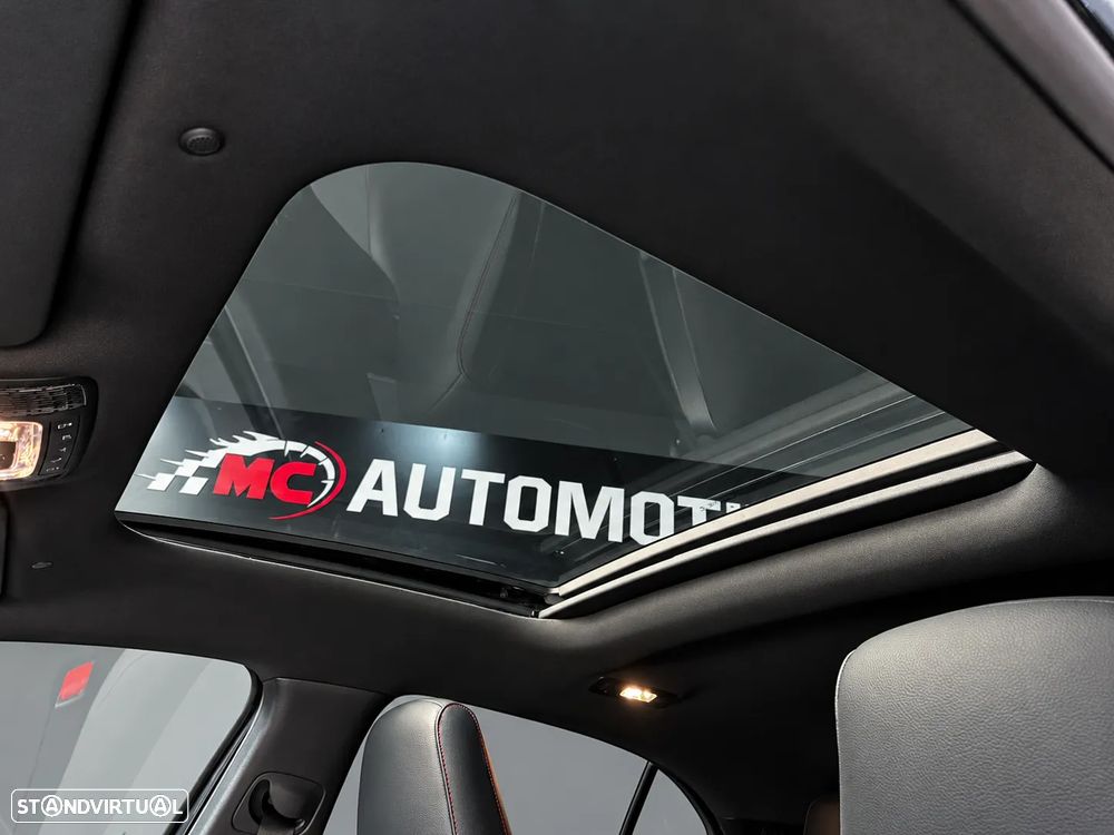 Mercedes-Benz A 250 e 8G-DCT AMG Line - 15