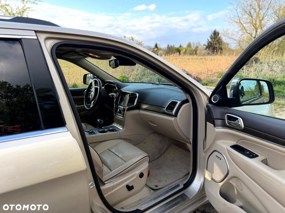 Jeep Grand Cherokee 5.7 V8 HEMI 4WD Automatik Overland - 11