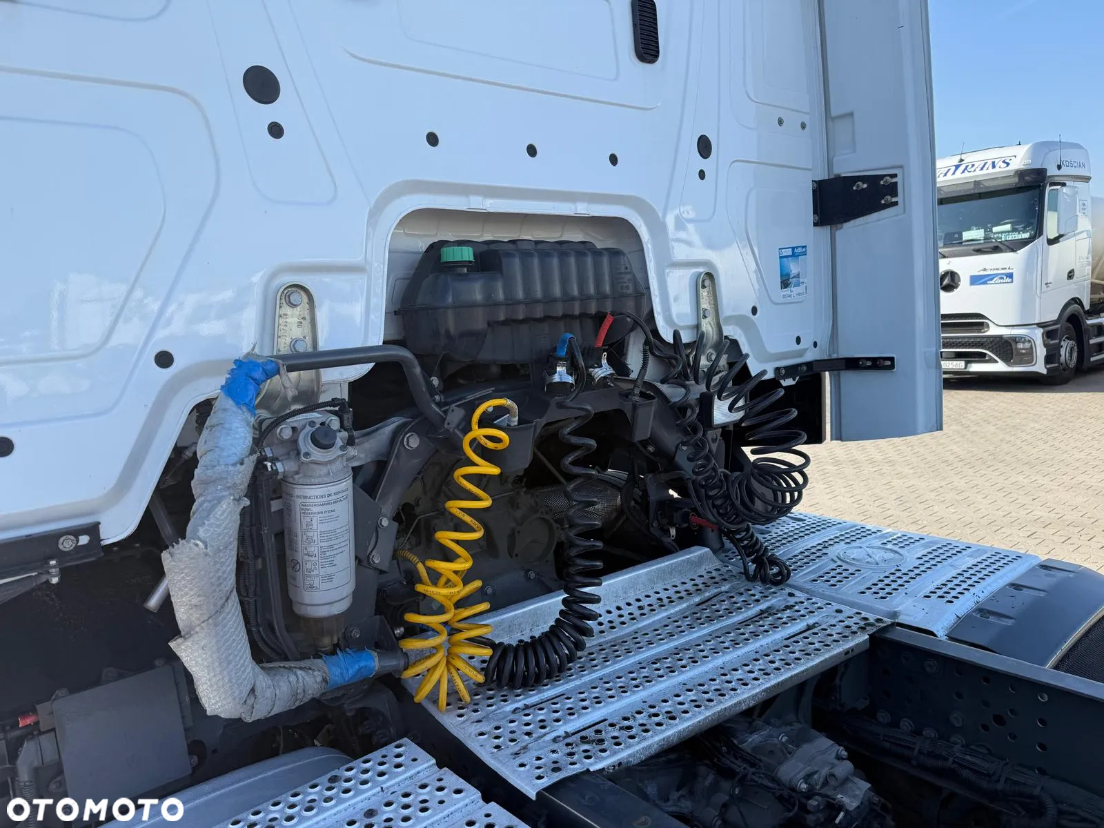 Mercedes-Benz Actros - 13