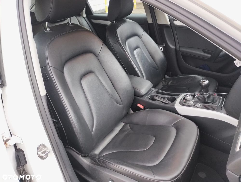 Audi A4 Avant 1.8 TFSI S line Sportpaket - 12