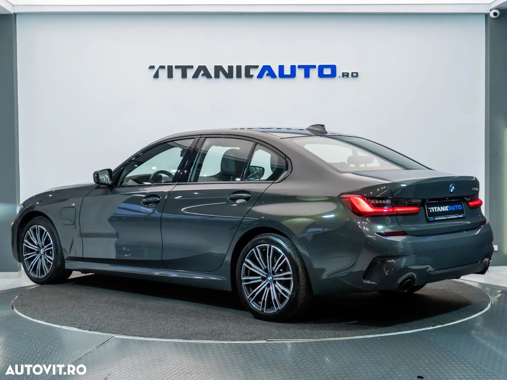 BMW Seria 3 330e Aut. M Sport - 3