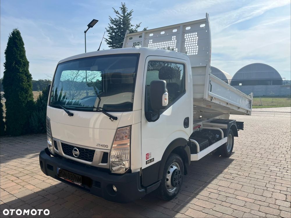 Nissan Cabstar