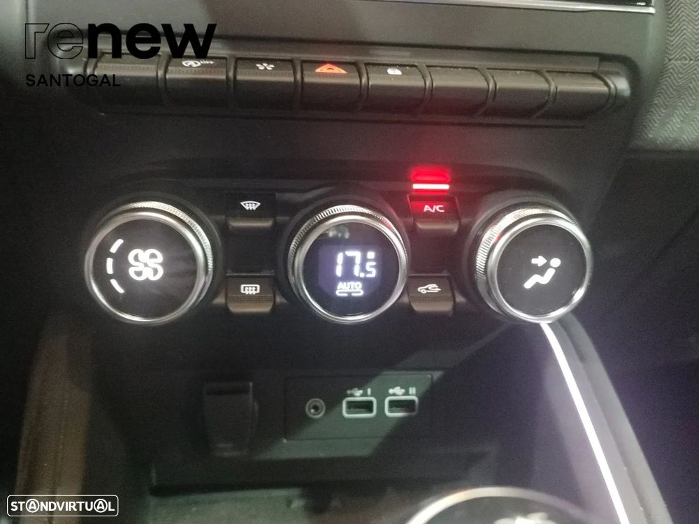 Renault Clio 1.0 TCe Techno Bi-Fuel - 19