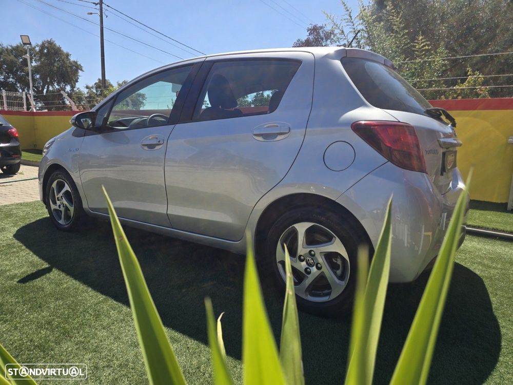 Toyota Yaris 1.5 HSD Comfort - 5
