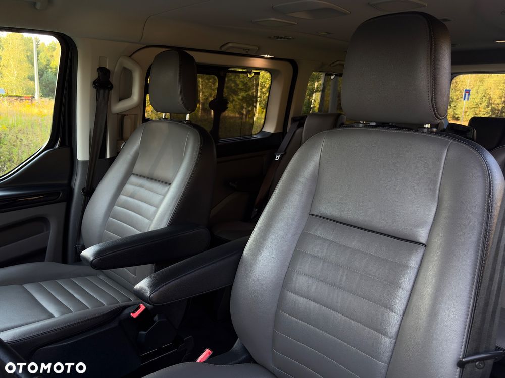 Ford Tourneo Custom 320 L2H1 VA Titanium X - 21