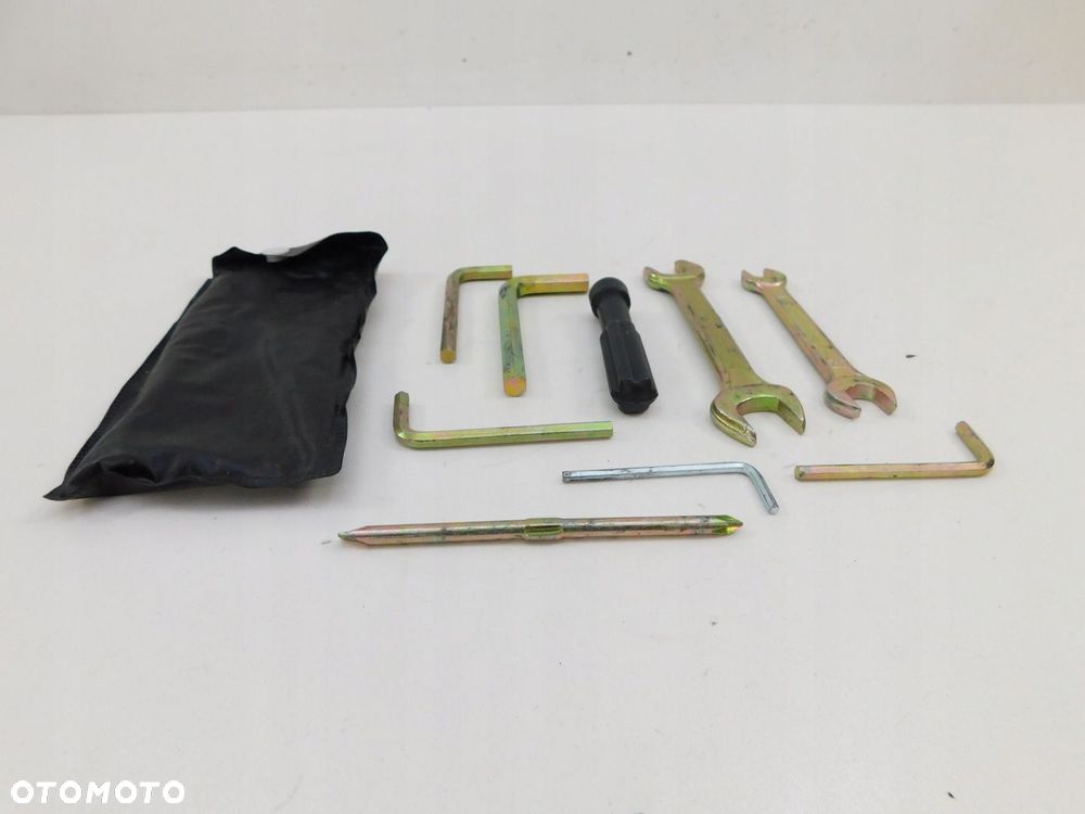 BENELLI BN 125 KLUCZE SERWISOWE NARZĘDZIA - 2