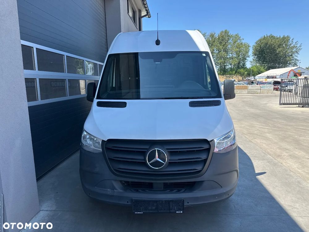 Mercedes-Benz ESPRINTER - 1