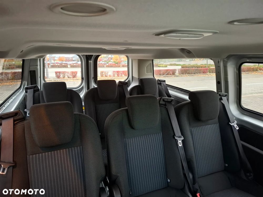 Ford Transit Custom - 13