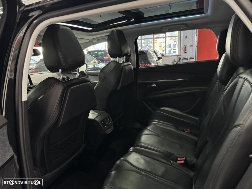 Peugeot 5008 1.6 HDi Allure J18 - 44