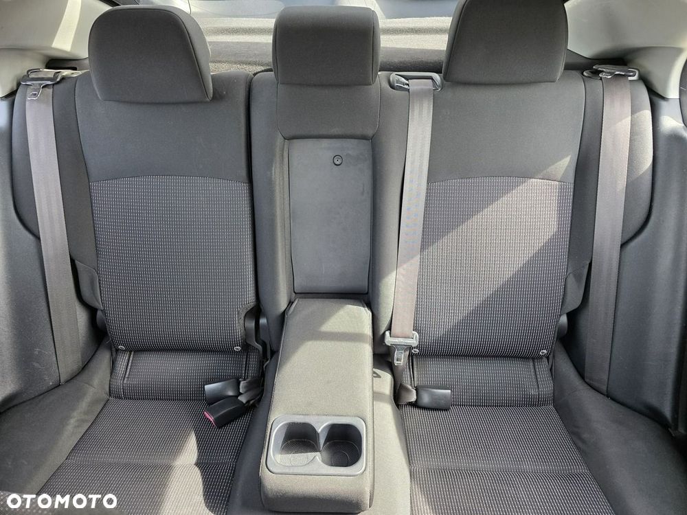 Mitsubishi Lancer 1.5 - 13