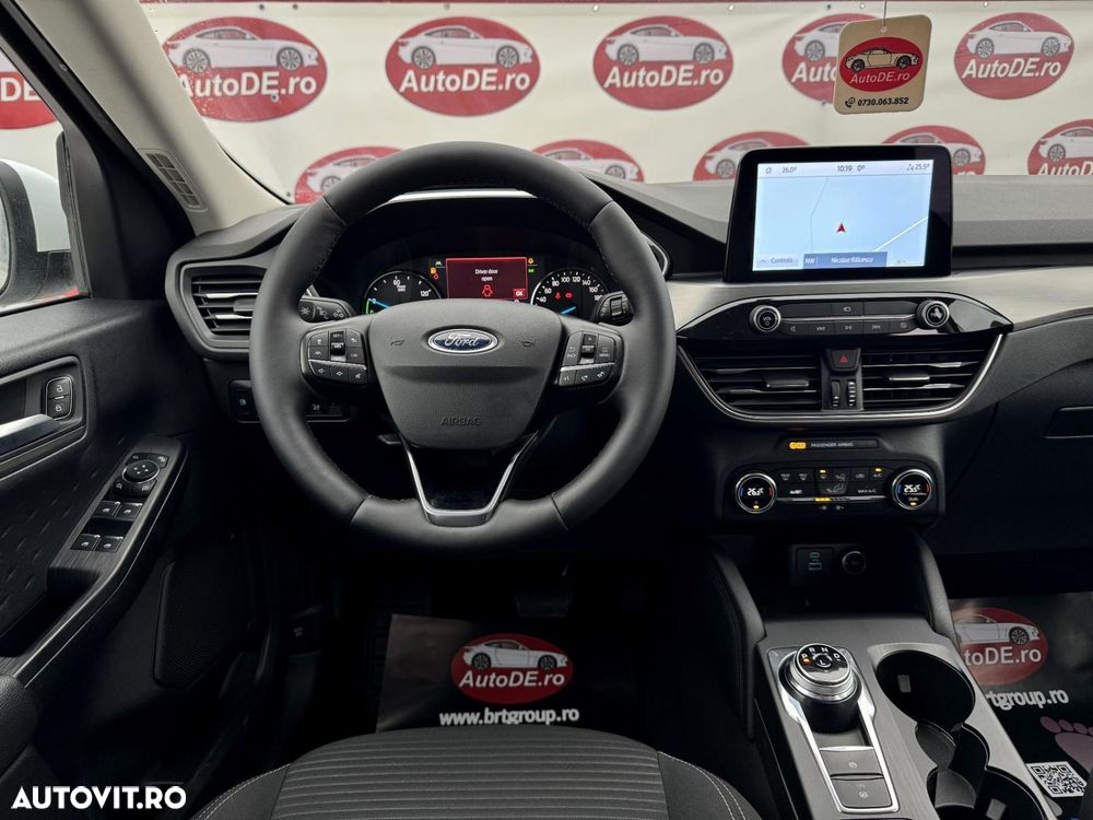 Ford Kuga - 9