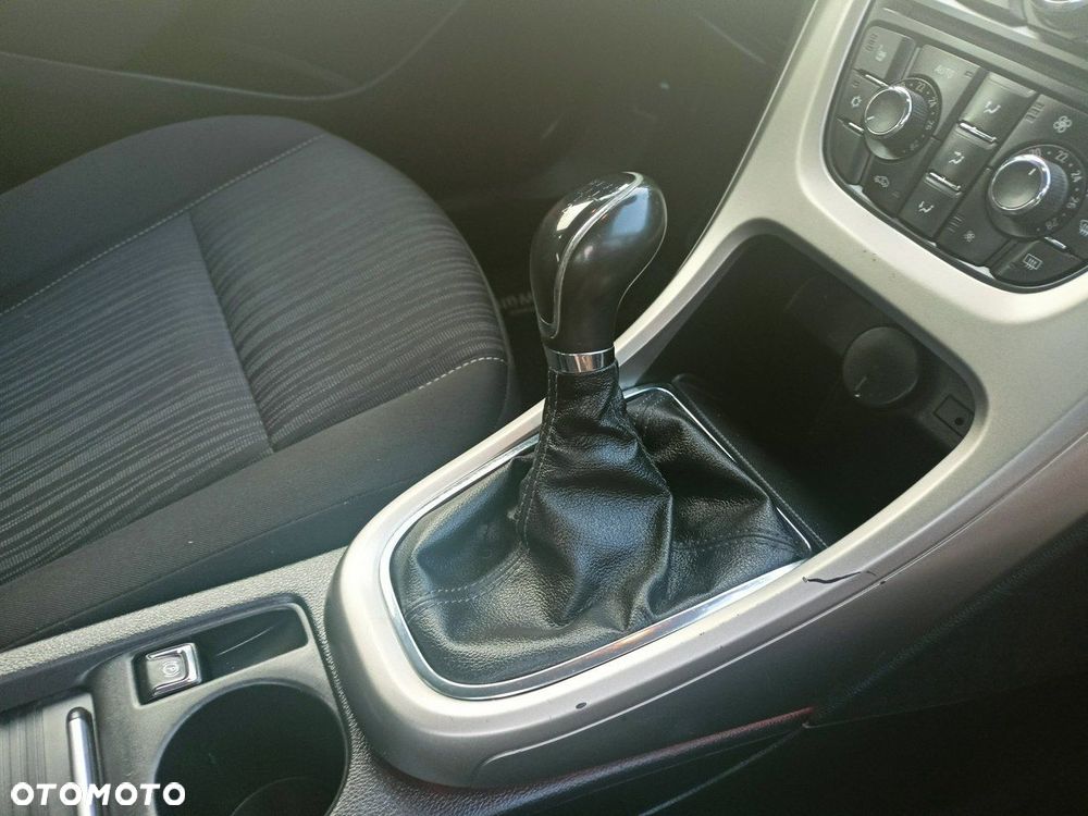 Opel Astra 1.4 ecoFLEX - 40