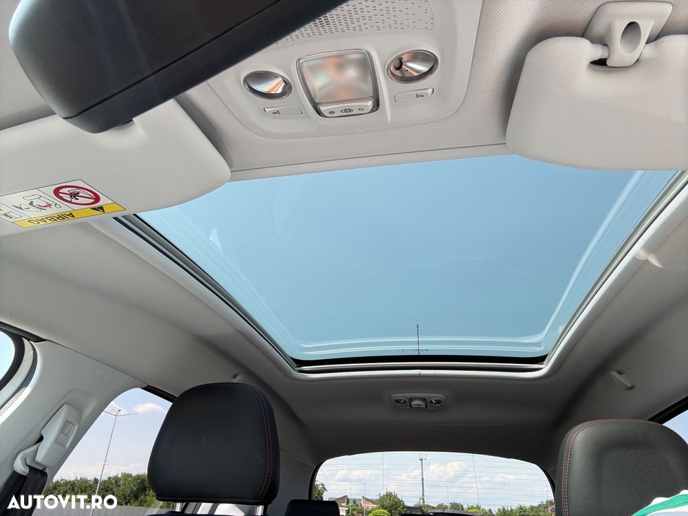 Peugeot 2008 1.2 PureTech Turbo EAT6 S&S GT-Line - 13