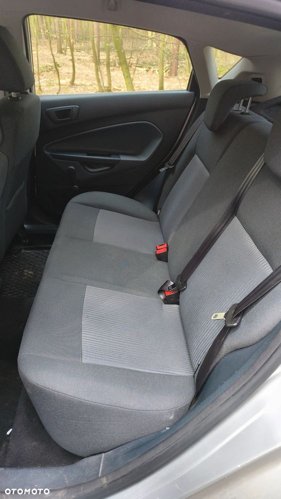 Ford Fiesta 1.25 Ambiente EU5 - 7