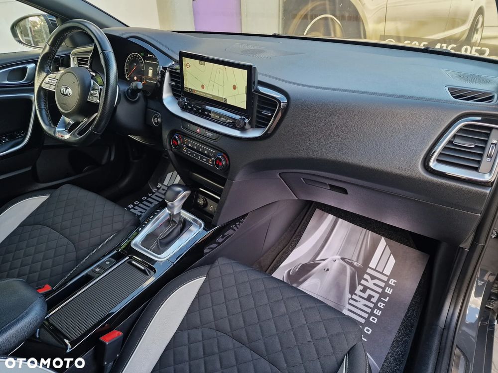 Kia ProCeed 1.6 CRDi DCT7 SCR GT LINE - 28