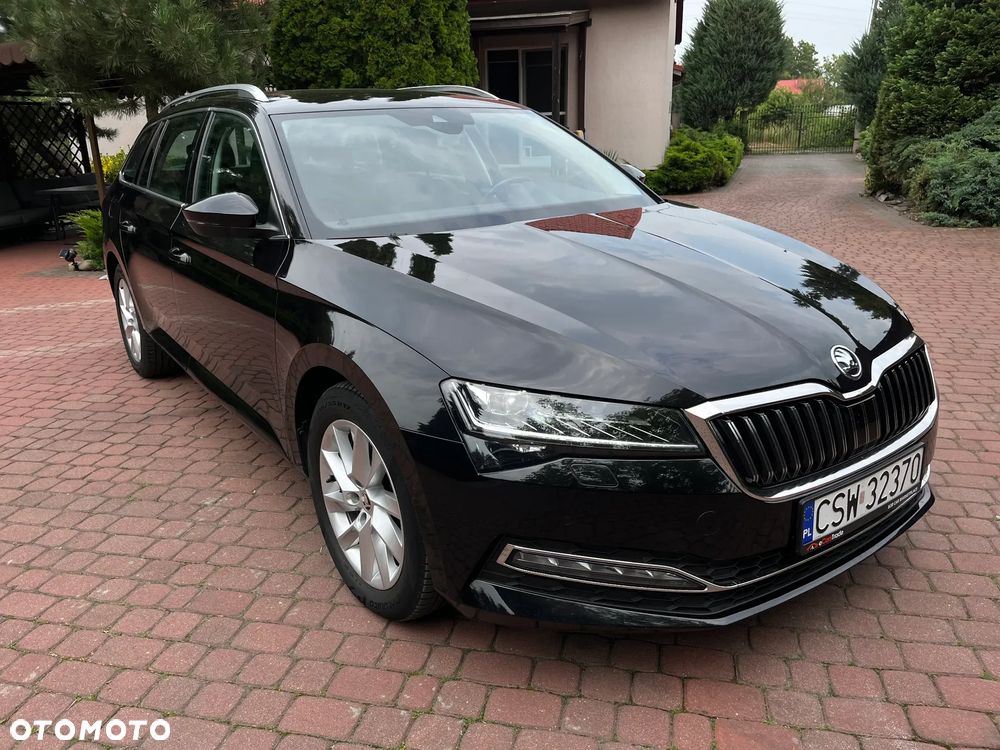 Skoda Superb 2.0 TDI SCR Style DSG - 1
