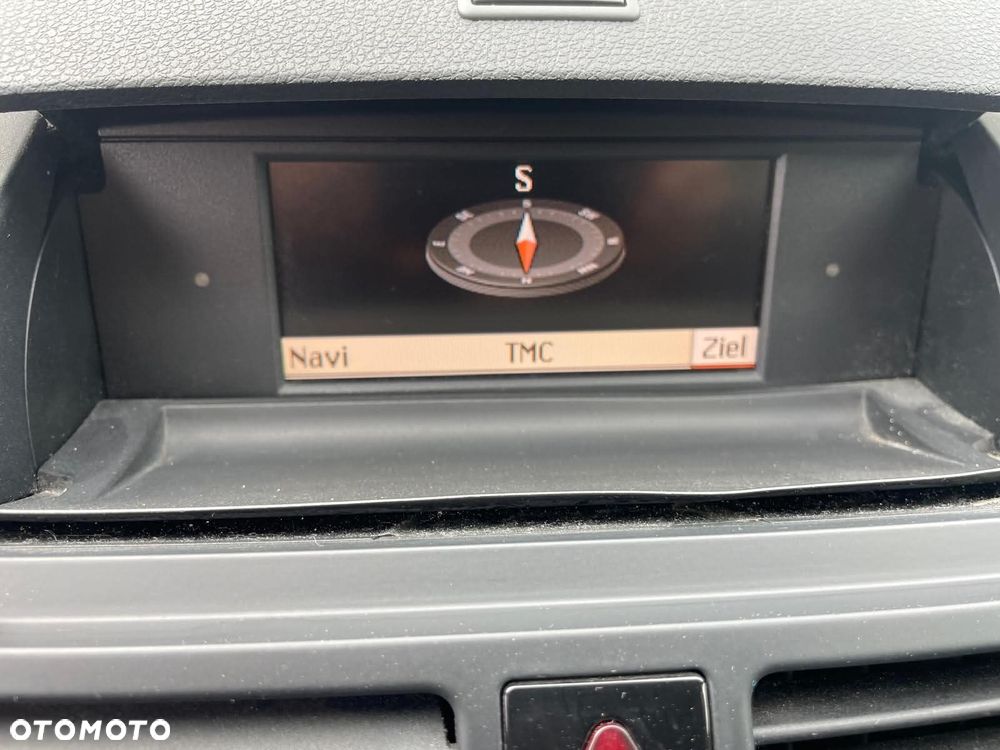 Mercedes-Benz Klasa C 320 CDI 7G-TRONIC Avantgarde - 29