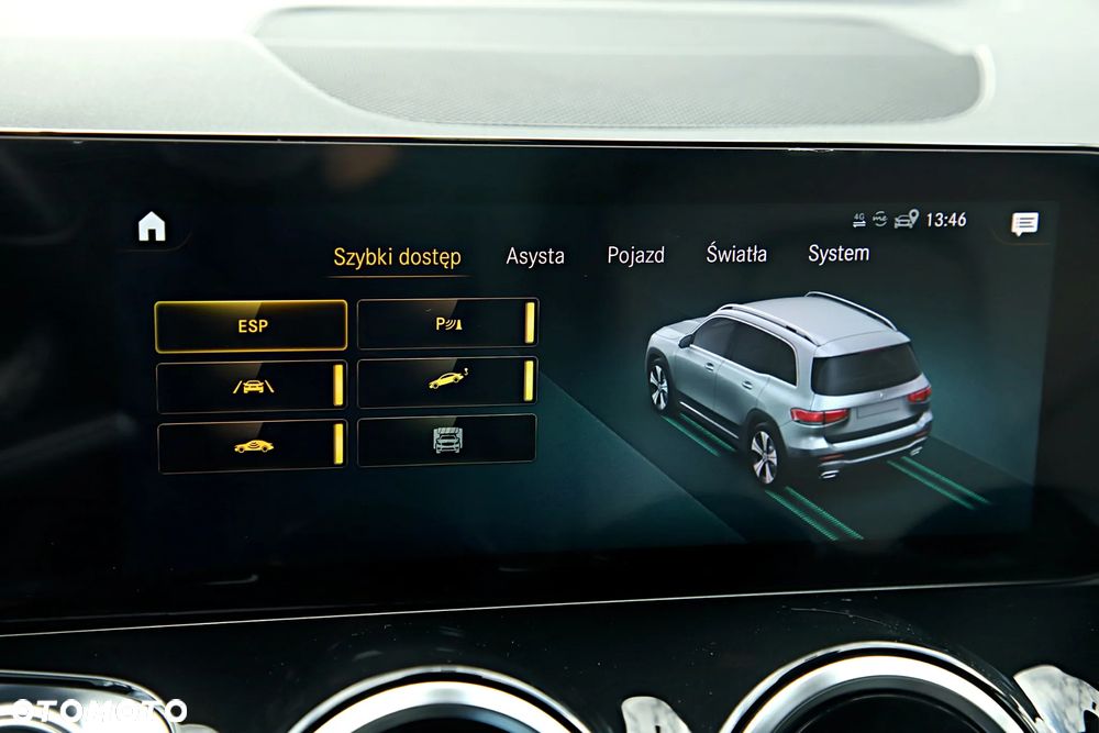 Mercedes-Benz GLB 200 7G-DCT - 34