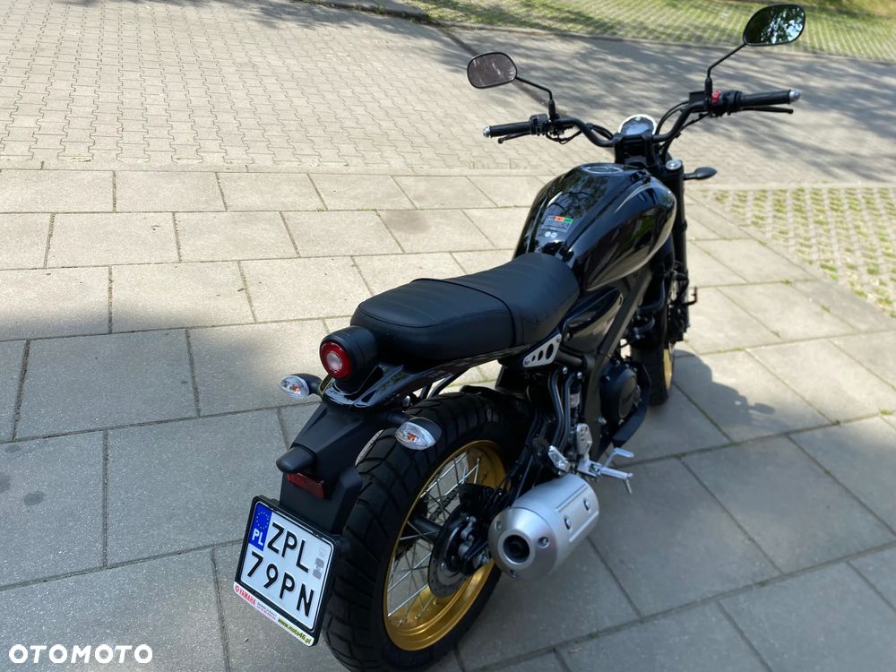 Yamaha XSR - 3