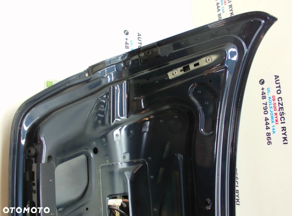 Mercedes E Klasa sedan W 211 Klapa bagażnika 189 - 9