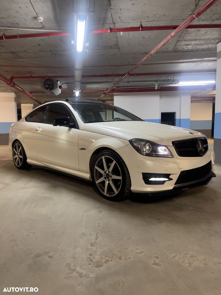 Mercedes-Benz C 250 CGI BlueEFFICIENCY - 3