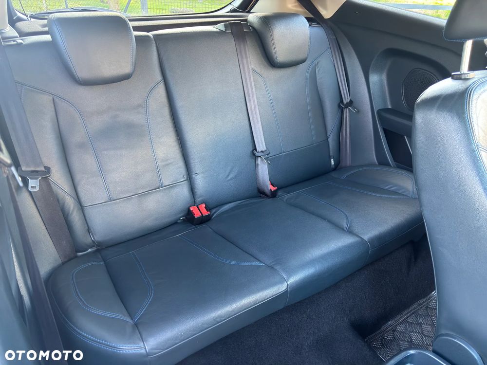 Ford Fiesta 1.6 Sport - 11
