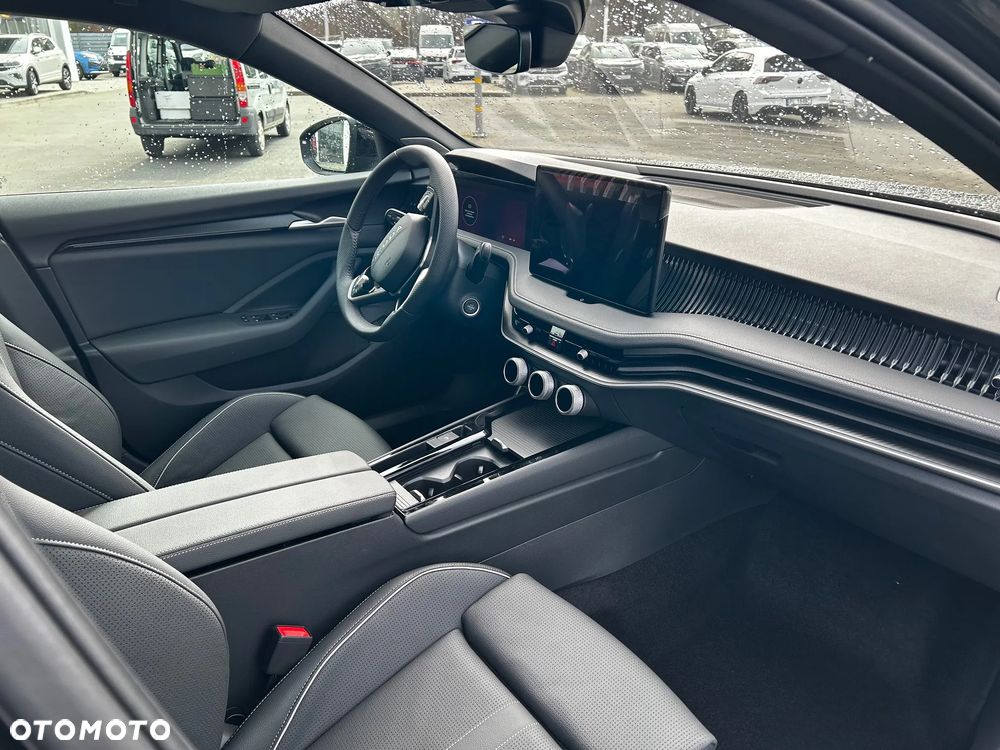 Skoda Superb 2.0 TSI Sportline DSG - 10